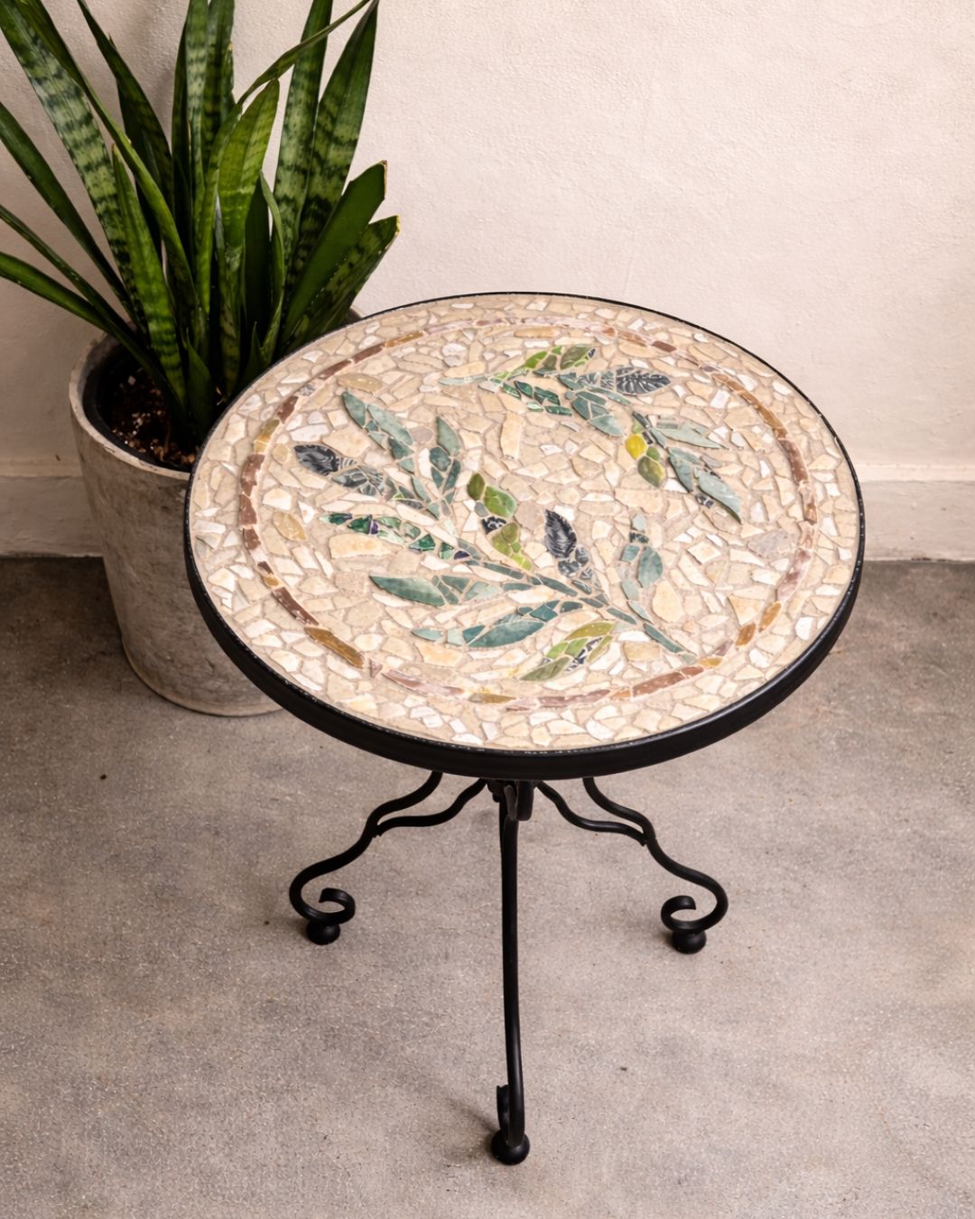 MOSAIC TABLE - Botanical Template