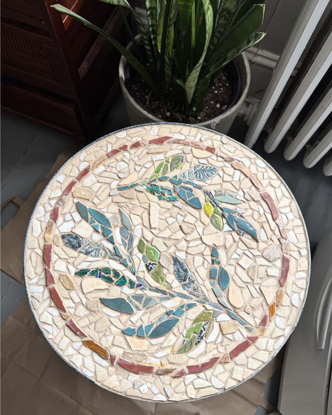 MOSAIC TABLE - Botanical Template