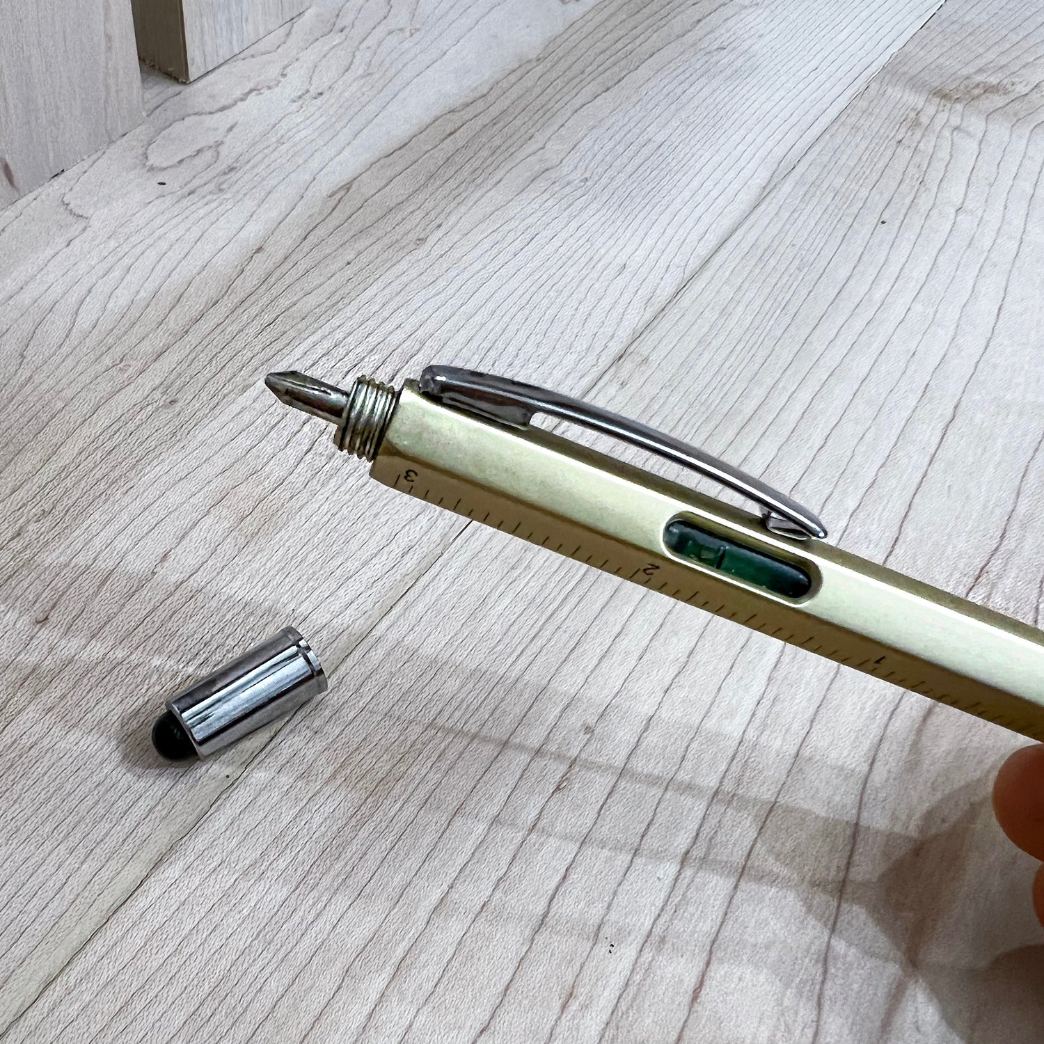 PROJECT PEN | 7-in-1 multitool pen